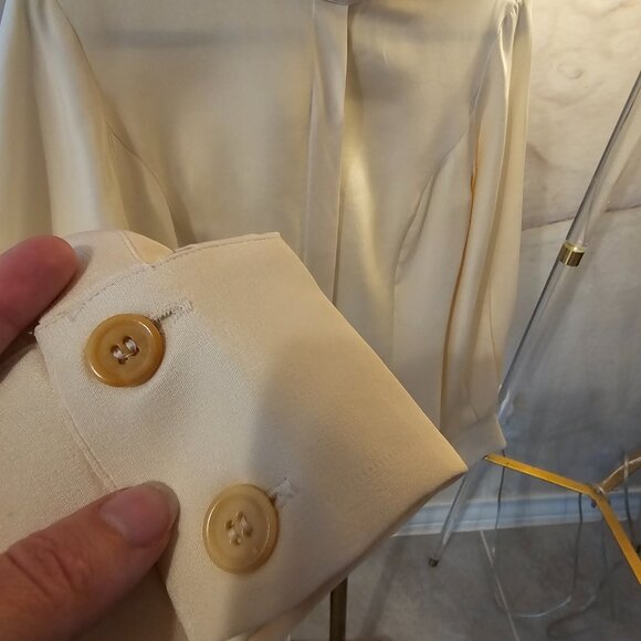 Vintage Finity Silk Blouse - Picture 2 of 6